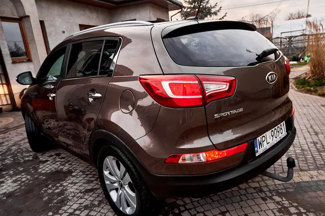 kia mazowieckie Kia Sportage cena 45900 przebieg: 218000, rok produkcji 2010 z Ełk